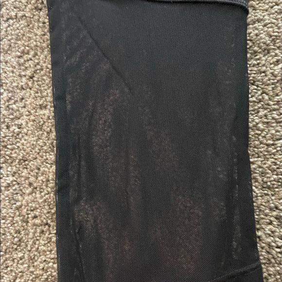 Victoria secret leggings - Picture 4 of 4